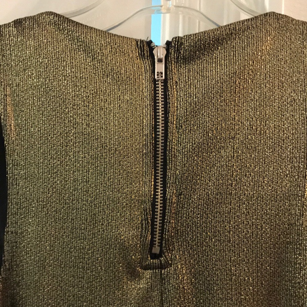Dress - Picture 7 of 8